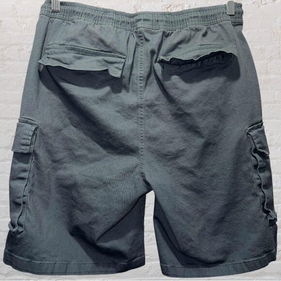 Medium Urbanplanet Slate Cargo Shorts for Men - Picture 3 of 4